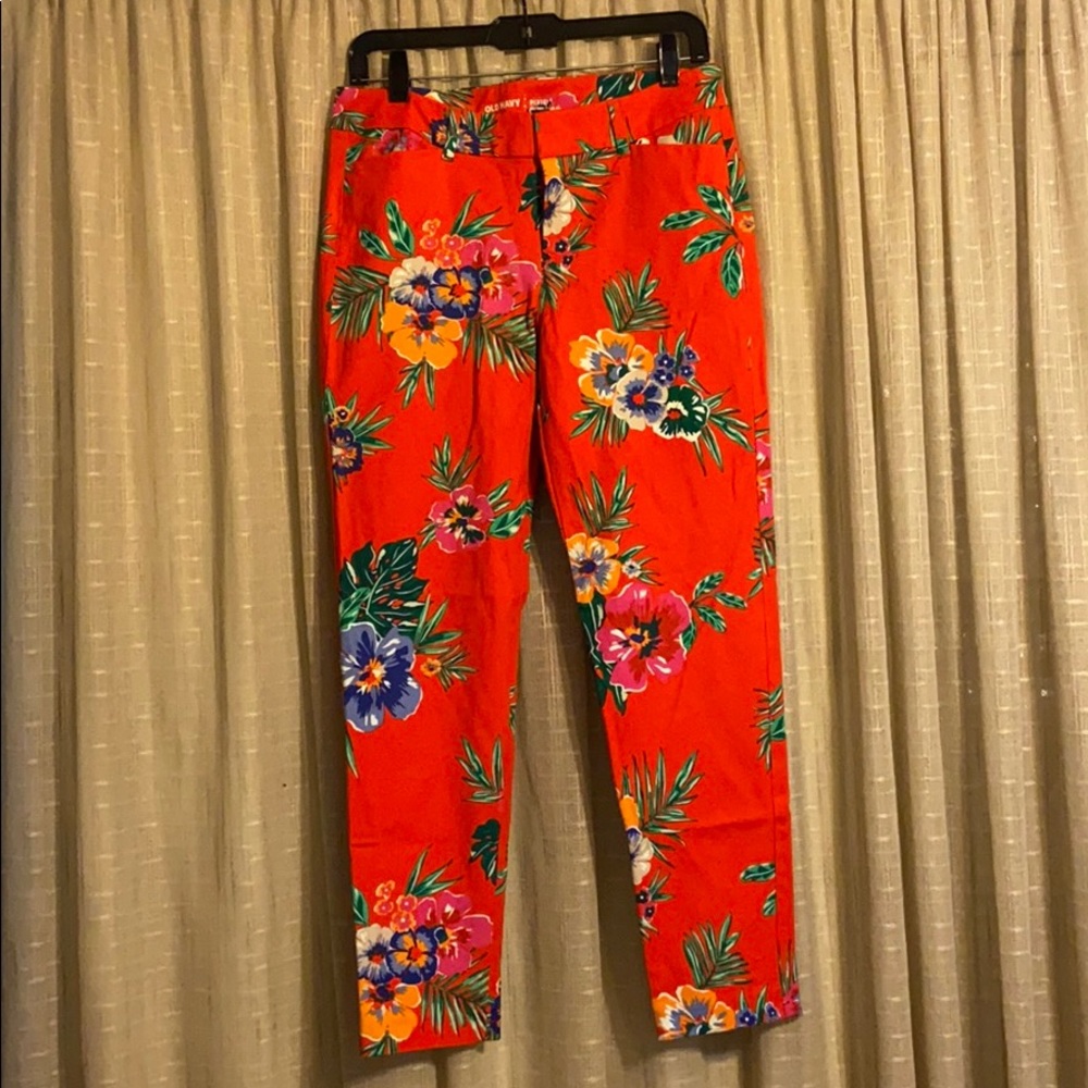 Ankle pants